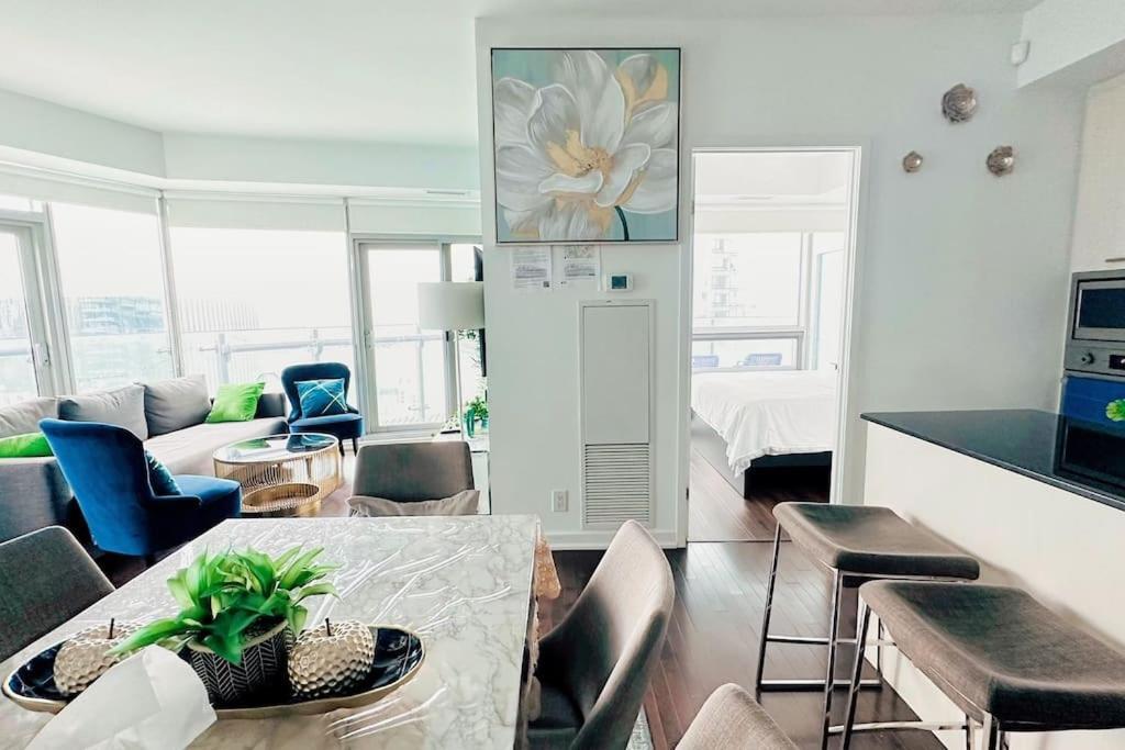 New Superior Lakeview Luxury 3-Bedroom Suite On 48 Floor Toronto Exterior foto